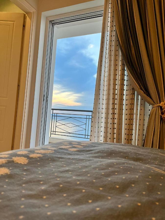 Villa Sul Mare Chalkís Buitenkant foto