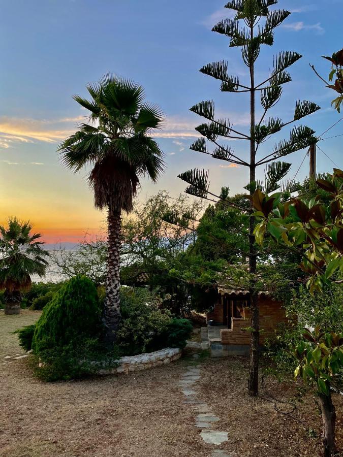 Villa Sul Mare Chalkís Buitenkant foto