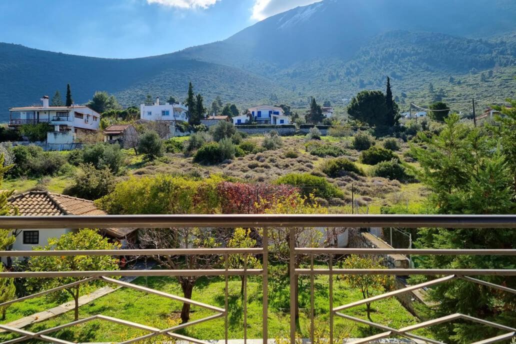 Villa Sul Mare Chalkís Buitenkant foto