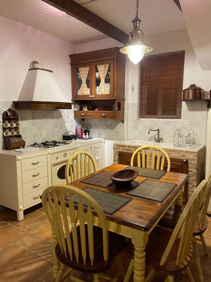 Villa Sul Mare Chalkís Buitenkant foto